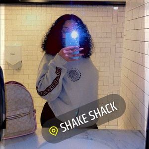 Meet your Posher, Kayla